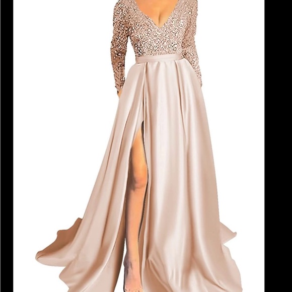 Dress - Picture 1 of 8